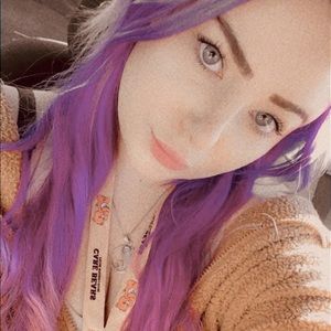 Meet your Posher, Brianna